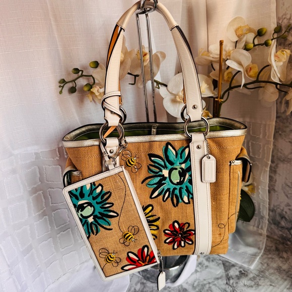 Coach Handbags - Coach Floral straw Tote Bag with matching wristlet - collectors piece - ENC